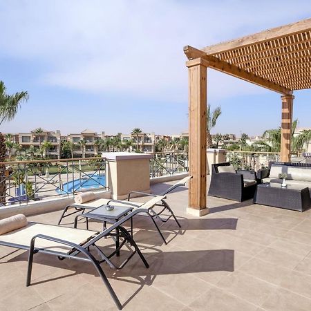 Jaz Little Venice Golf Resort Айн Сохна Екстериор снимка Rooftop at the Hilton Sharm El Sheikh