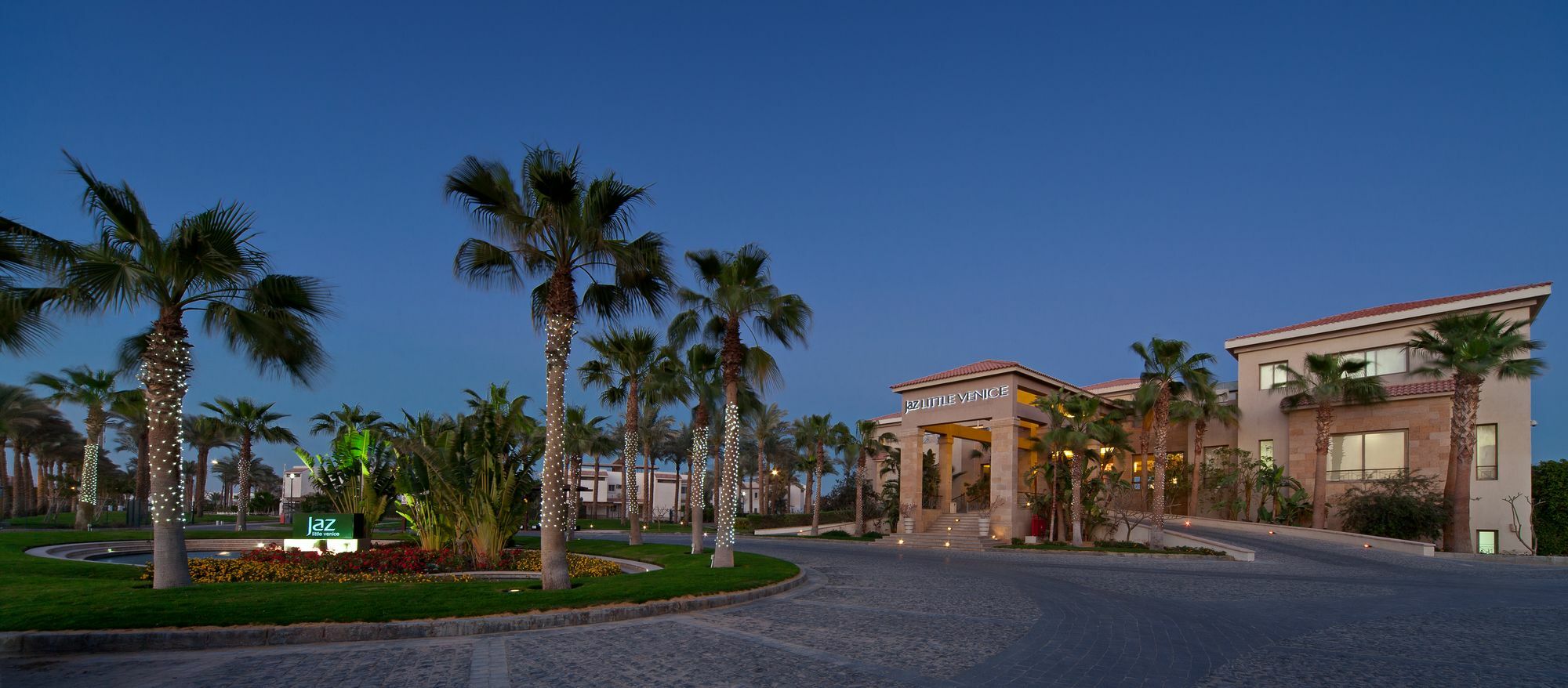 Jaz Little Venice Golf Resort Айн Сохна Екстериор снимка Royal Mirage Hotel, Dubai